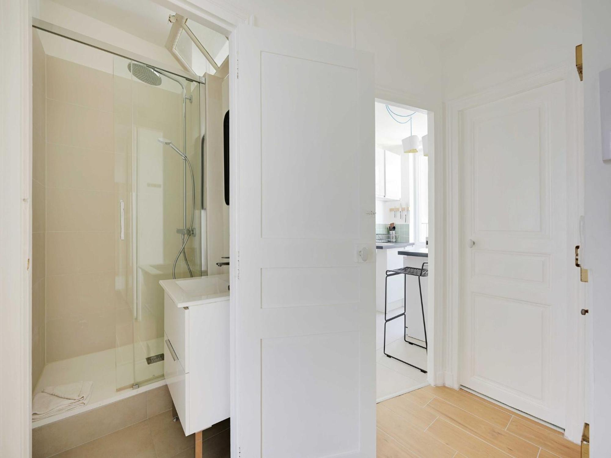 Cosy And Bright - 1bd 2p - Batignolles